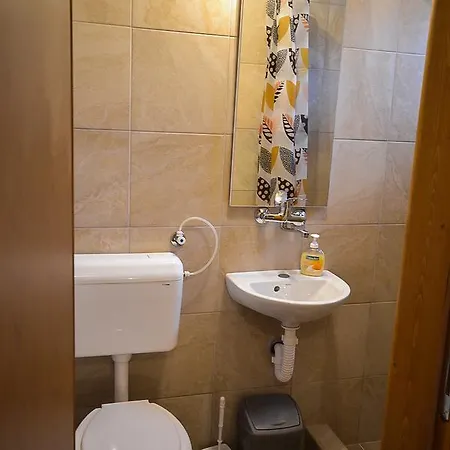 Antik Sobe Herberg *