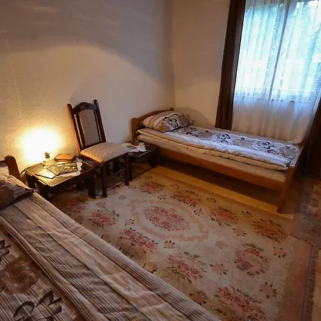 Antik Sobe Herberg Foca