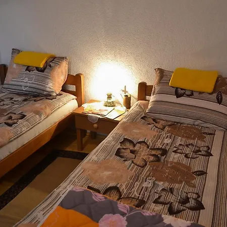 Herberg Antik Sobe Foca